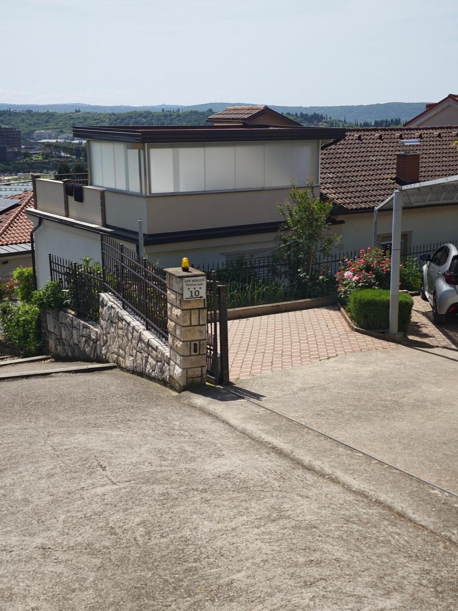 Apartments Miklus Portorož Buitenkant foto